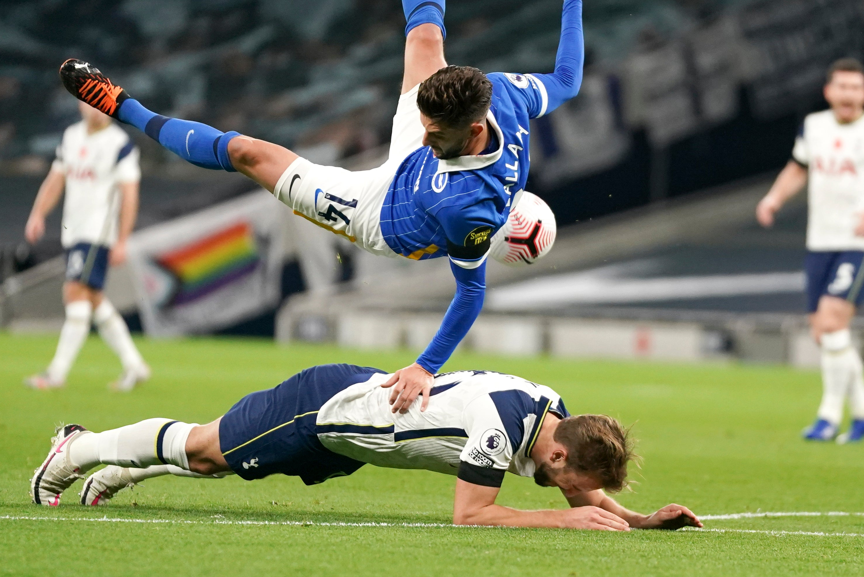 Kane defends himself after claims he endangered Lallana to win penalty