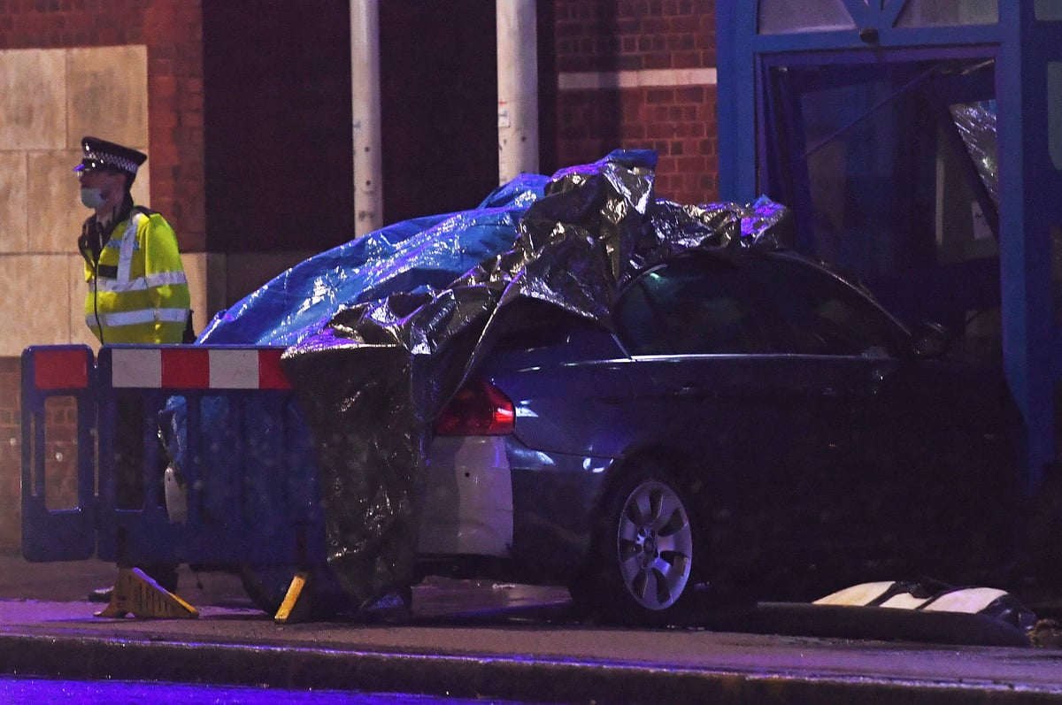 Man charged with arson after Edmonton police station smash