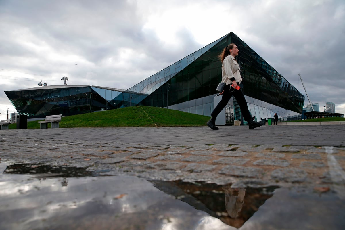 Warning over high temperatures and other 'snags' at Sadiq Khan's new £30m City Hall building