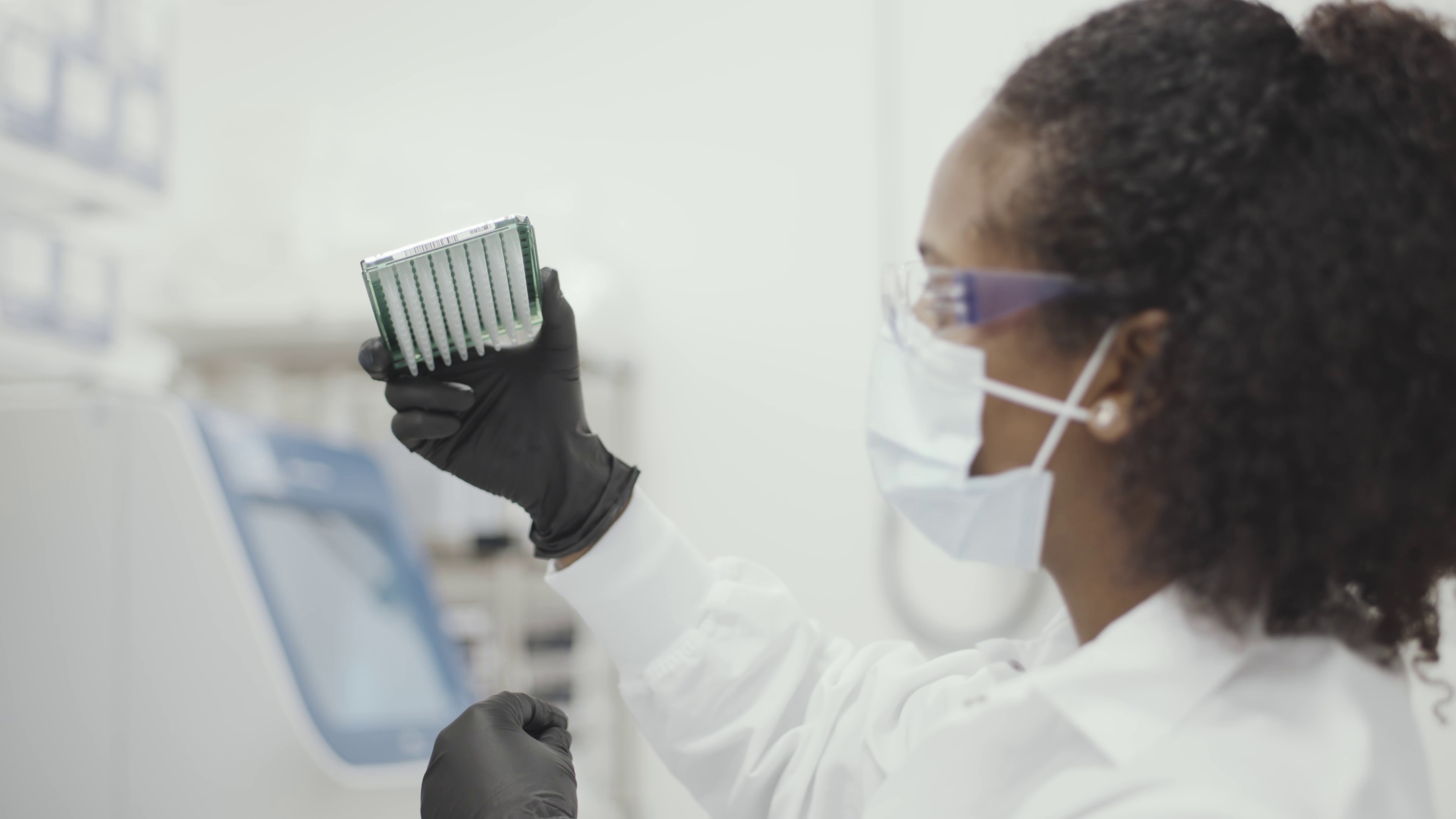 UK signs groundbreaking mRNA cancer vaccine research agreement