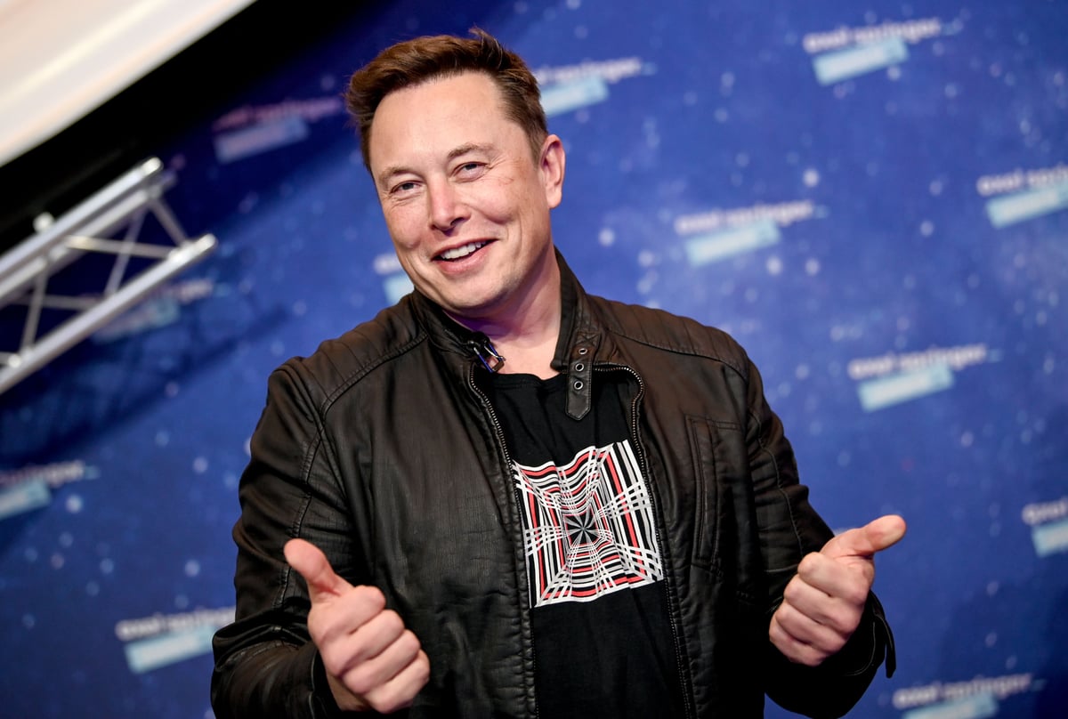 Elon Musk denies sexually harassing attendant on SpaceX private jet