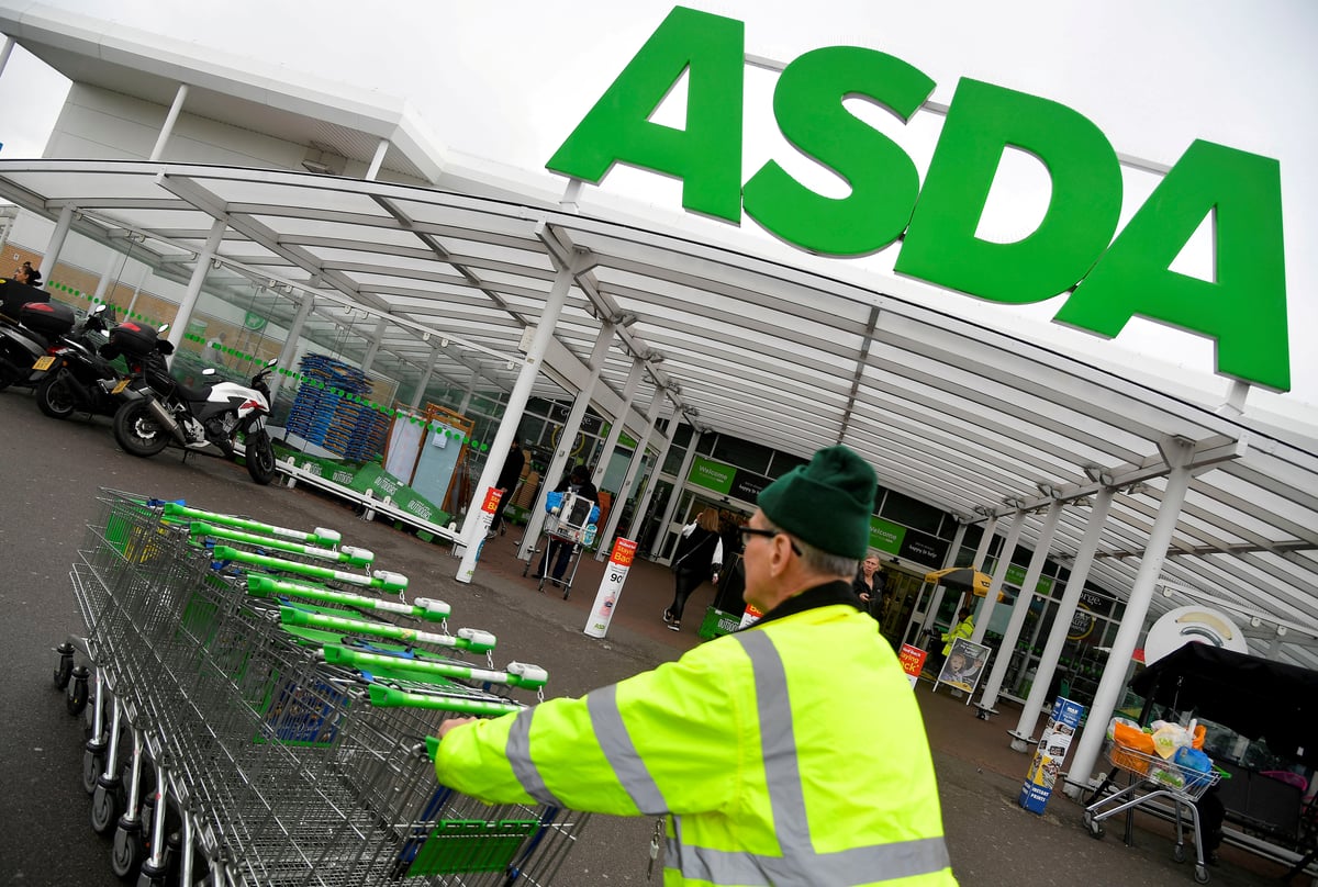 Thousands of Asda jobs at risk in major restructure