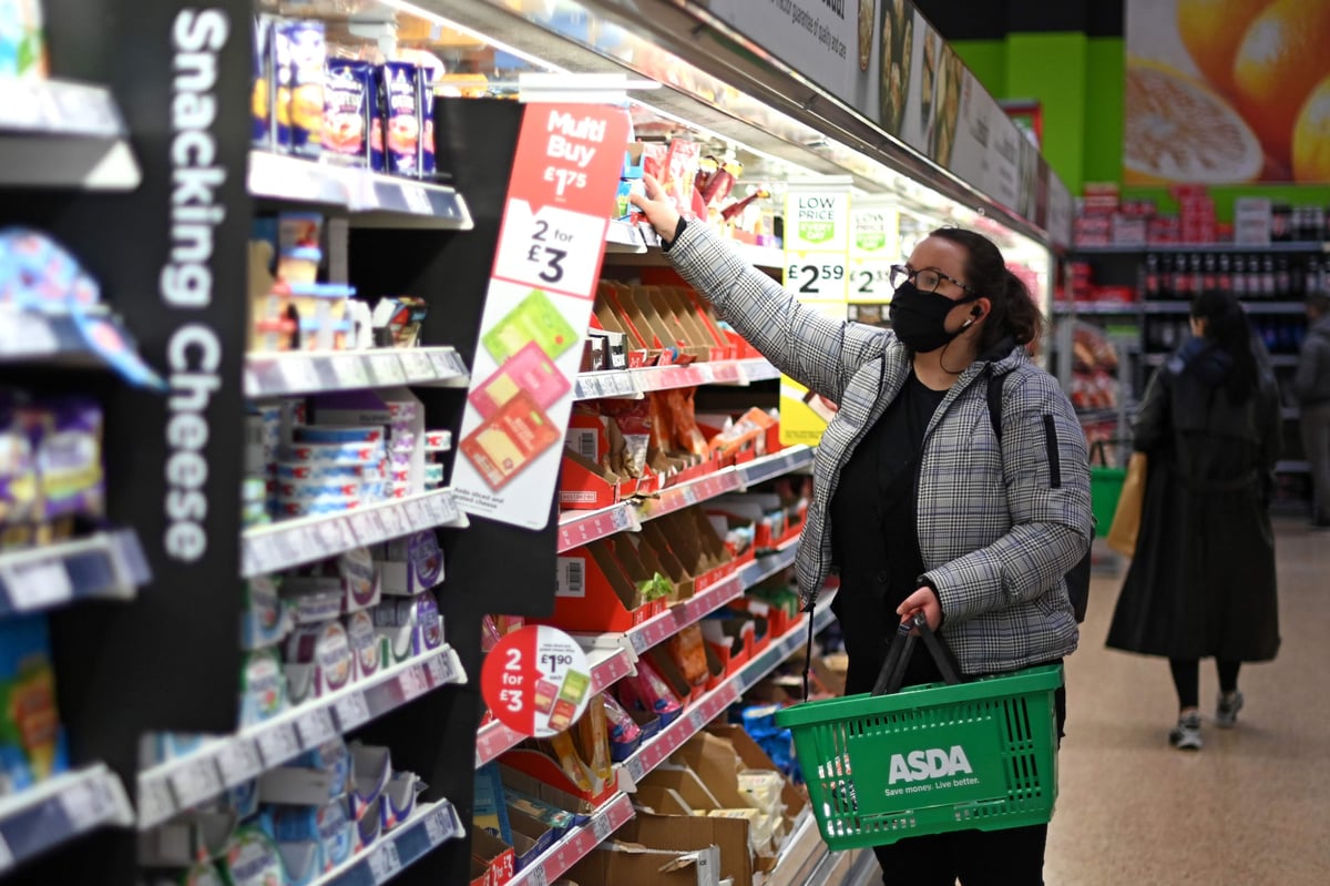 Why are Asda and Morrisons rationing fresh food?