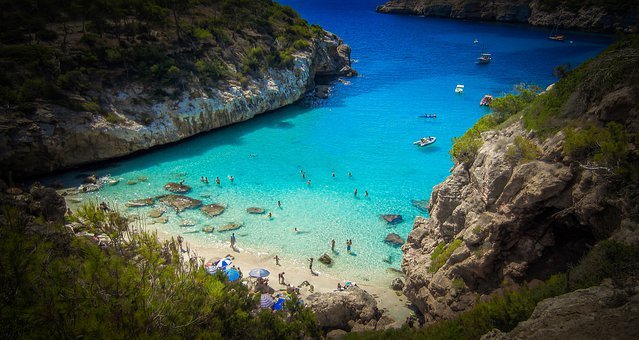 Two tourists die after falling off Majorca cliff