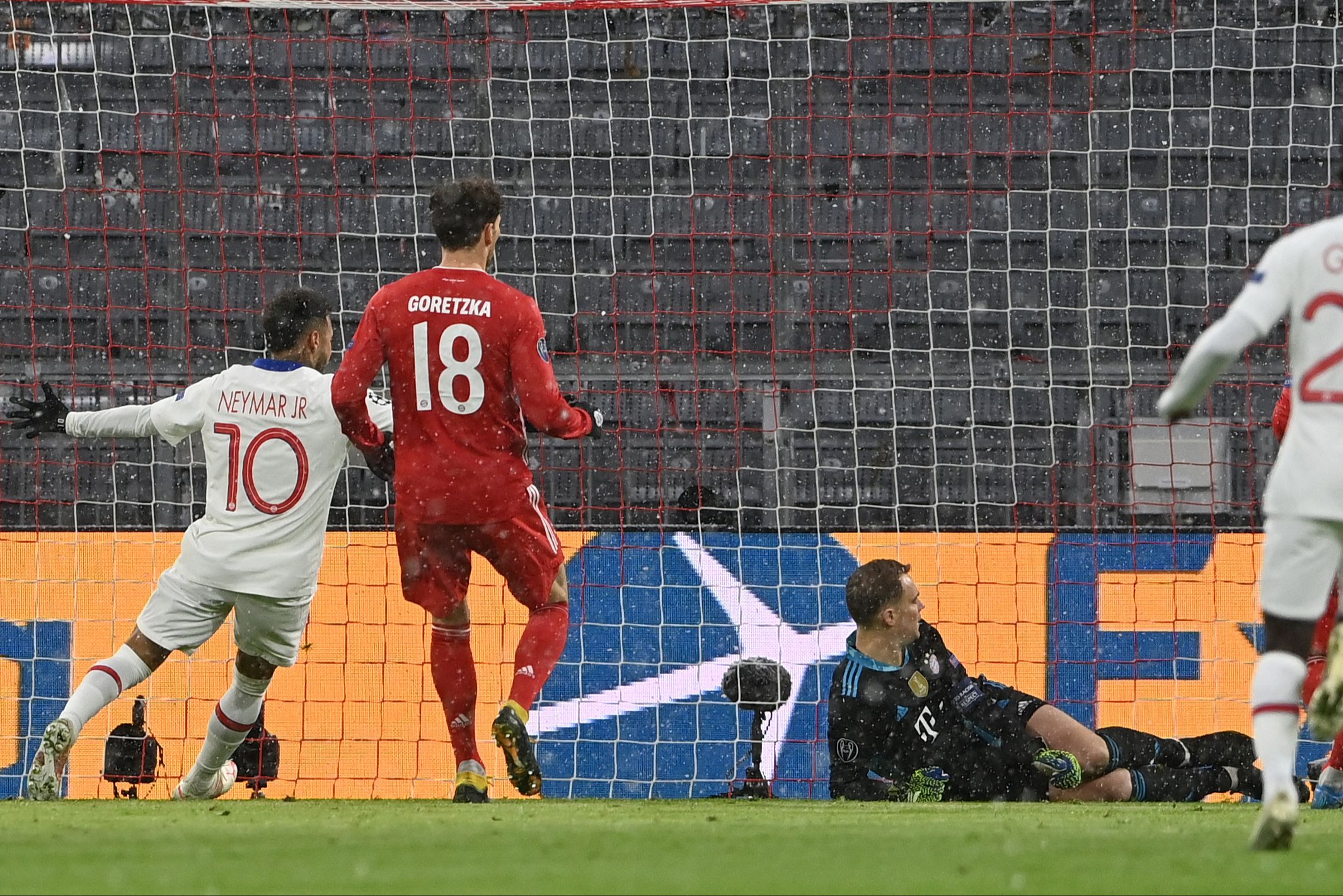 Carragher: Scrapping away goals rule in Europe would be a big mistake