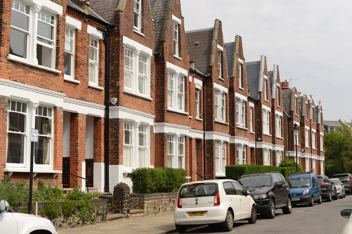House prices see double digit surge in post-lockdown race for space
