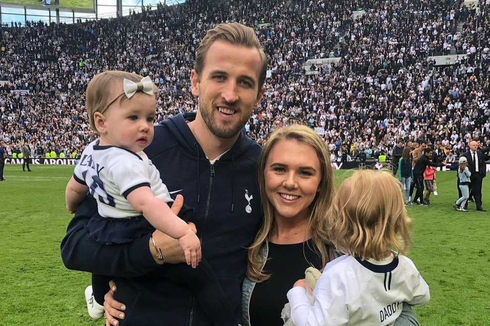 Kane tells of ‘hurtful’ online abuse after posting about child’s birth