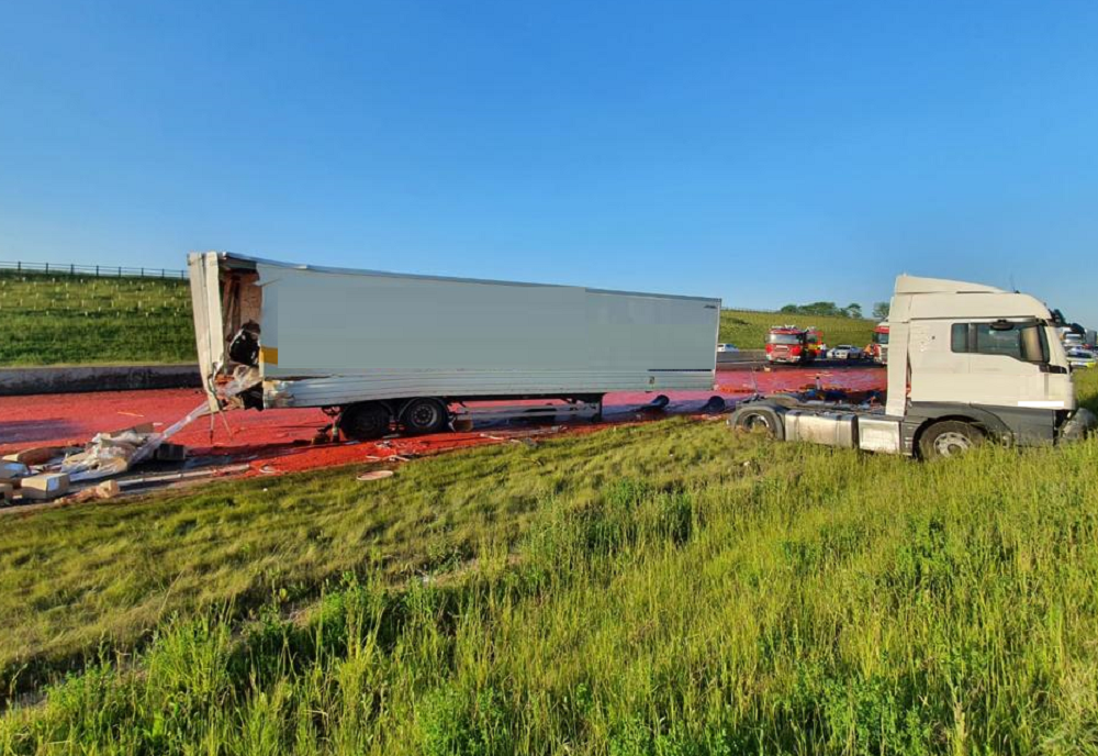 ‘Horror film’ crash scene on A14 was actually tomato puree spillage