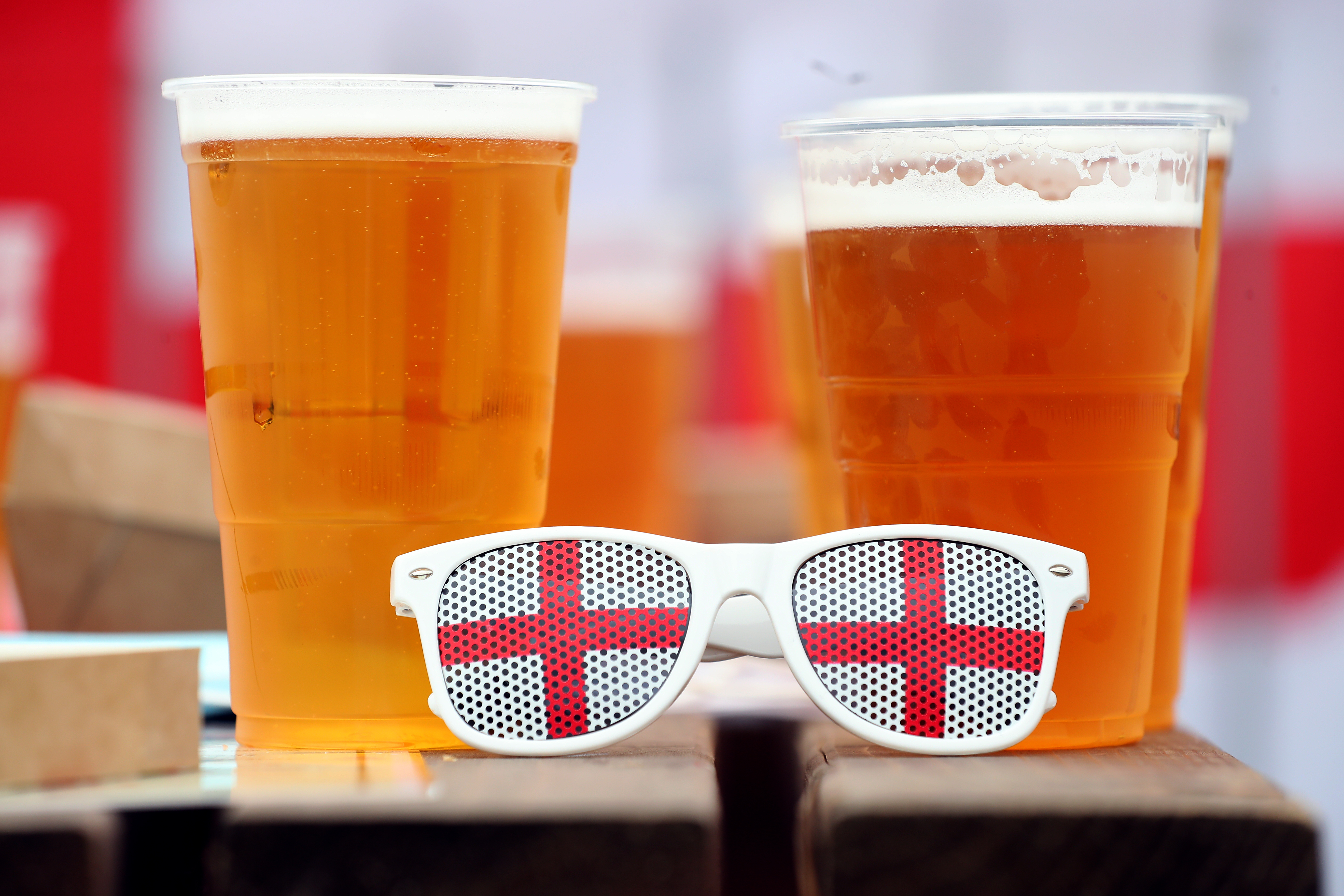 World Cup: England fans warned they risk arrest in US over public pint