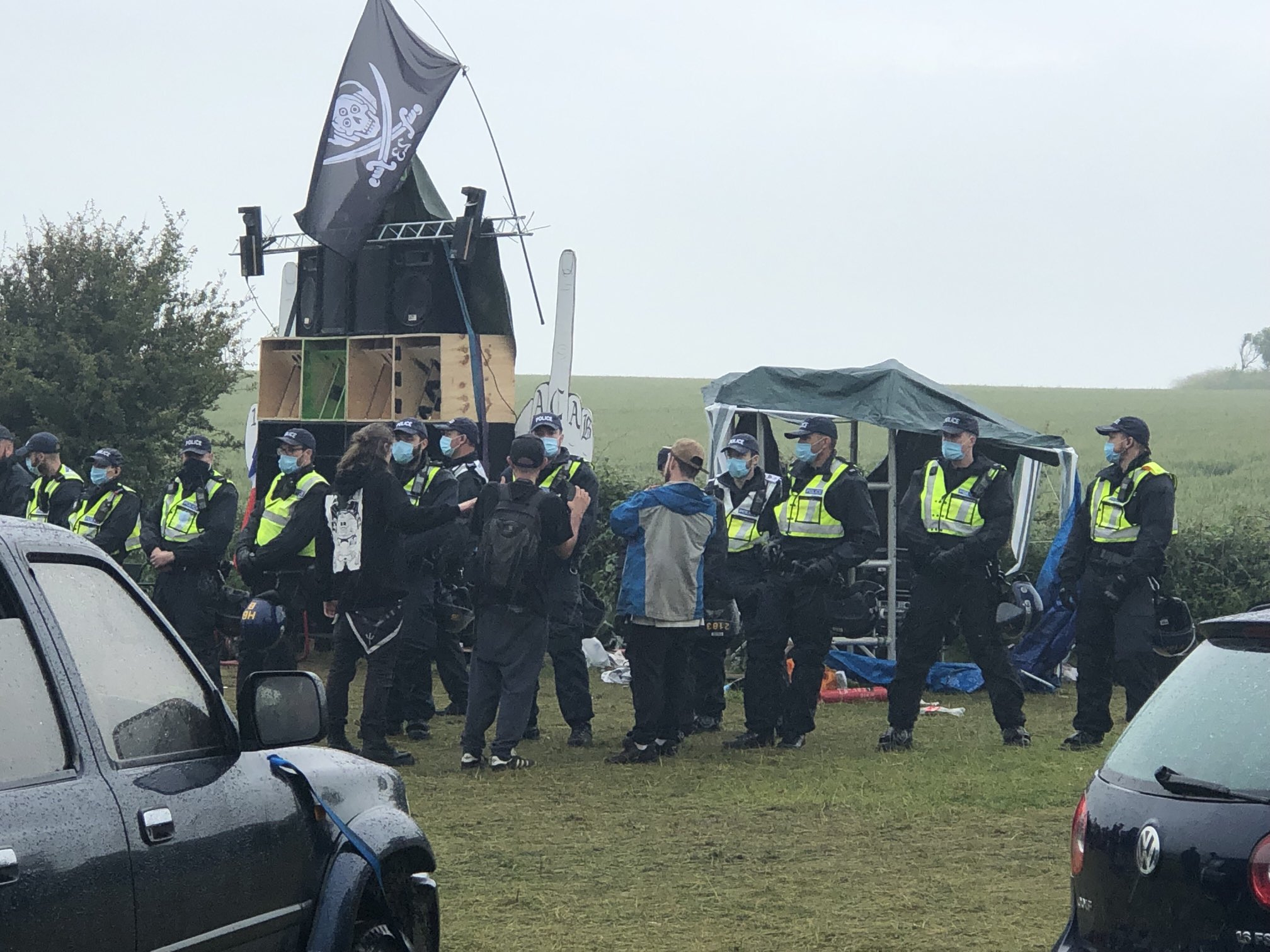 Steyning rave: At least 50 arrested as thousands gather in South Downs