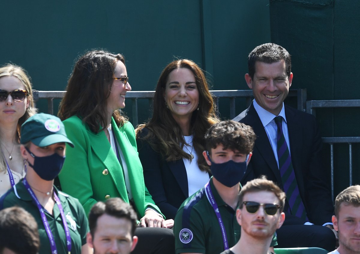 Kate Middleton makes stylish arrival at Wimbledon 