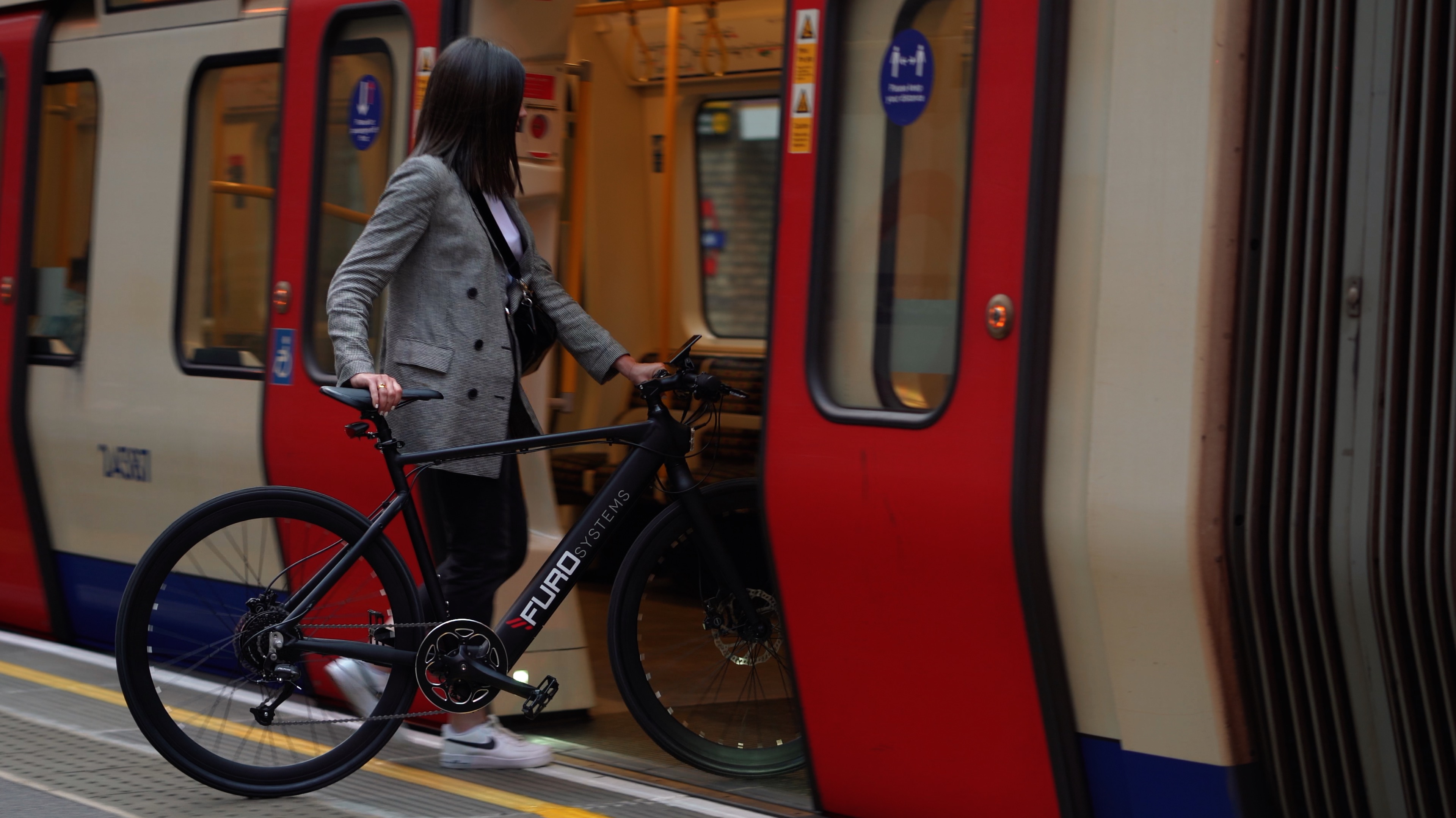 FuroSystems: London e-bike/e-scooter startup to take crypto payments