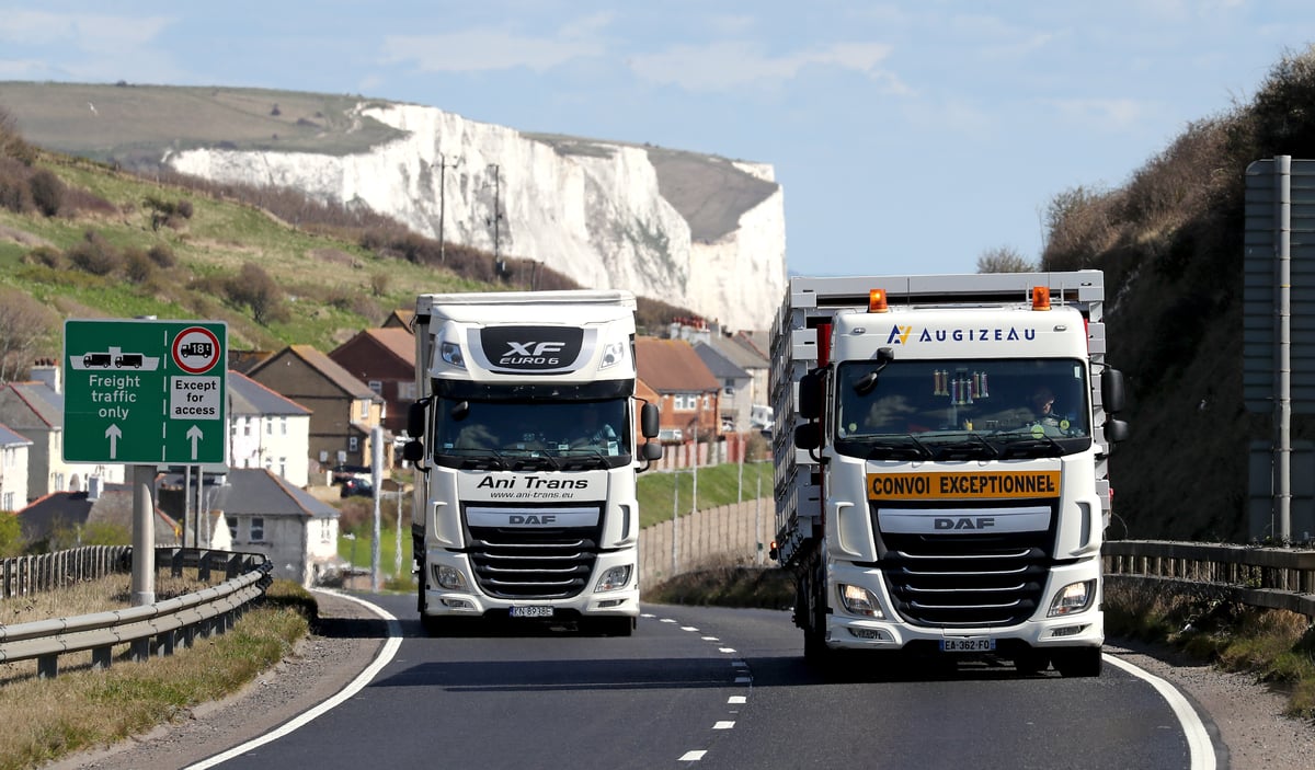 Government wants employers to invest in UK workforce amid HGV driver shortage