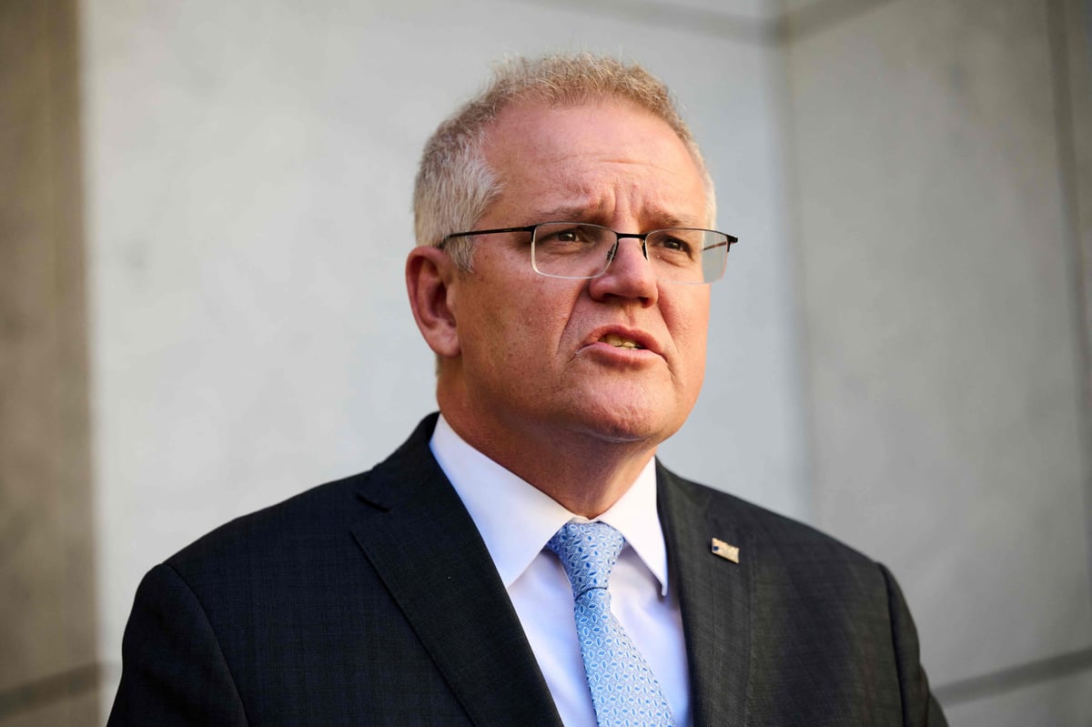 Australia denies lying to France over submarine deal 