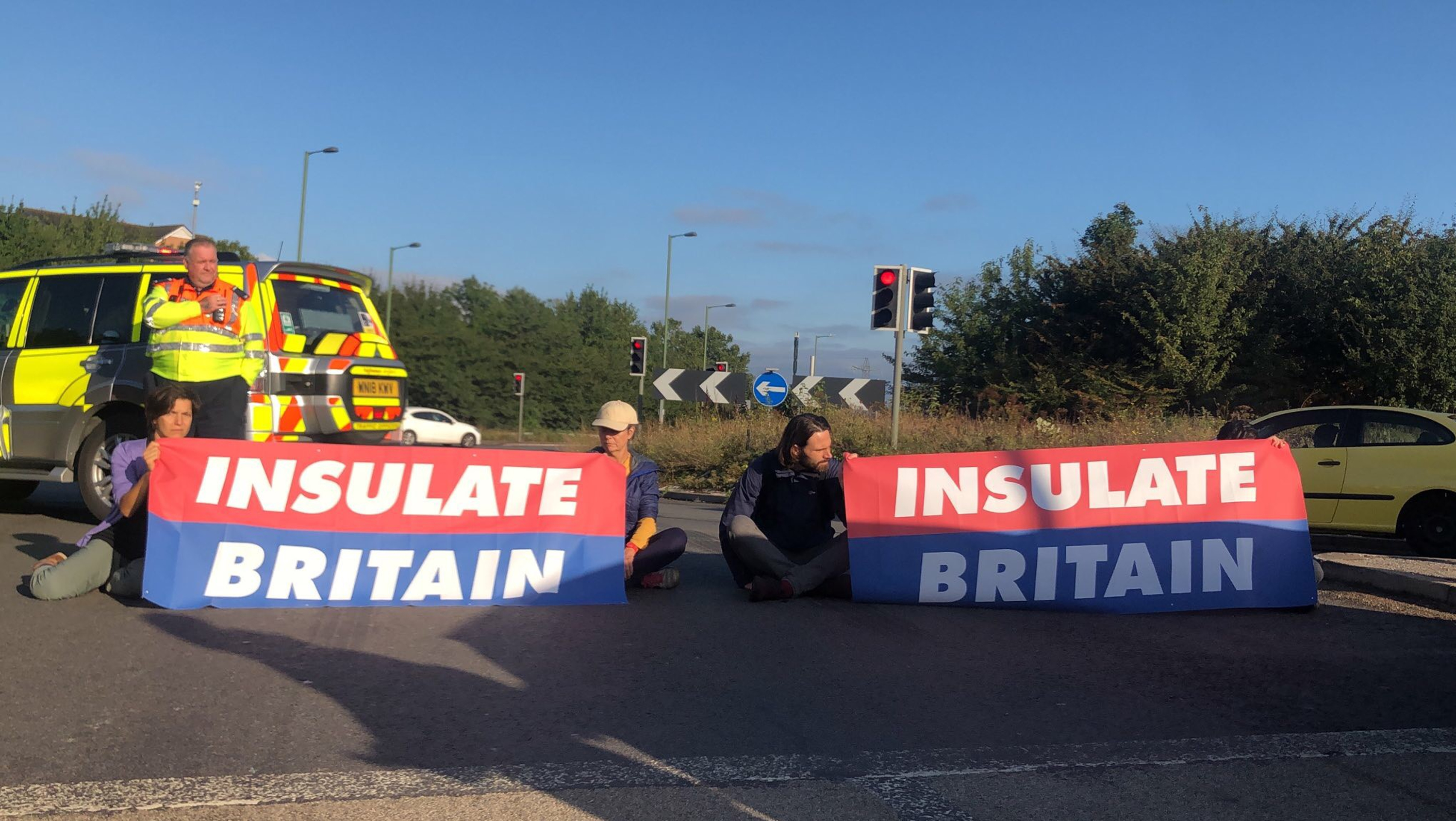 Ministers demand ‘swift’ police action against M25 climate protesters