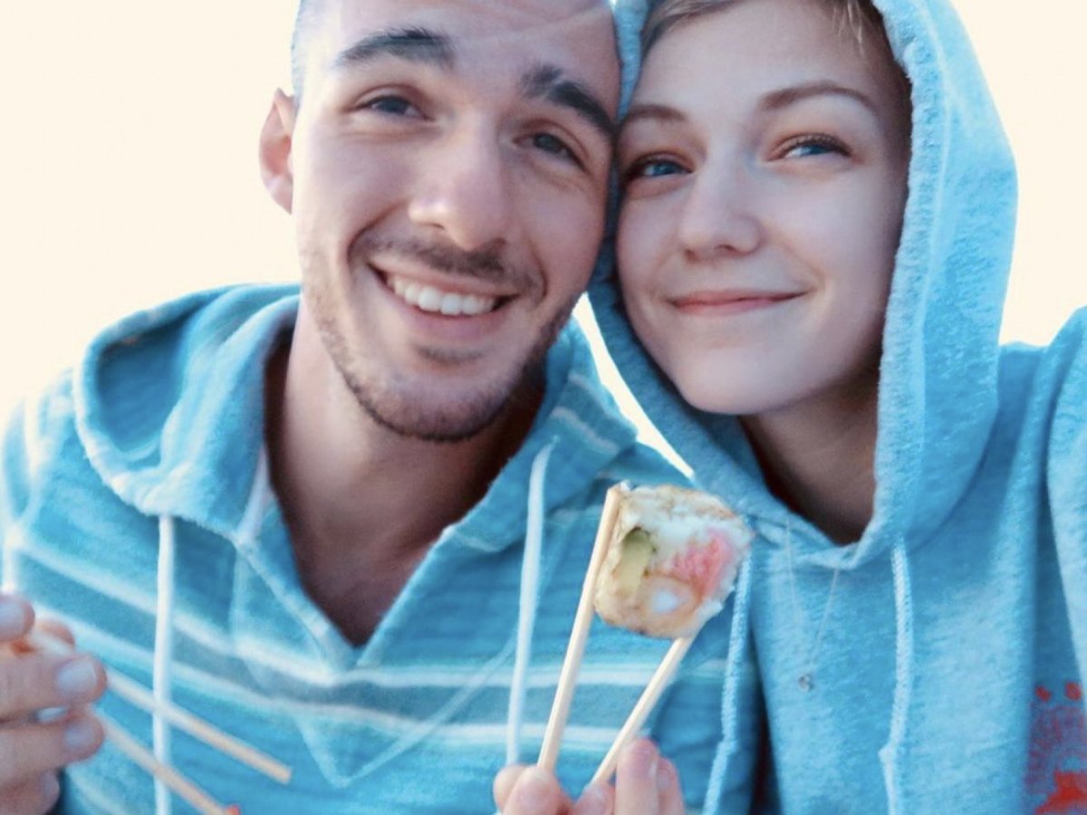 Gabby Petito: FBI issues arrest warrant for boyfriend Brian Laundrie