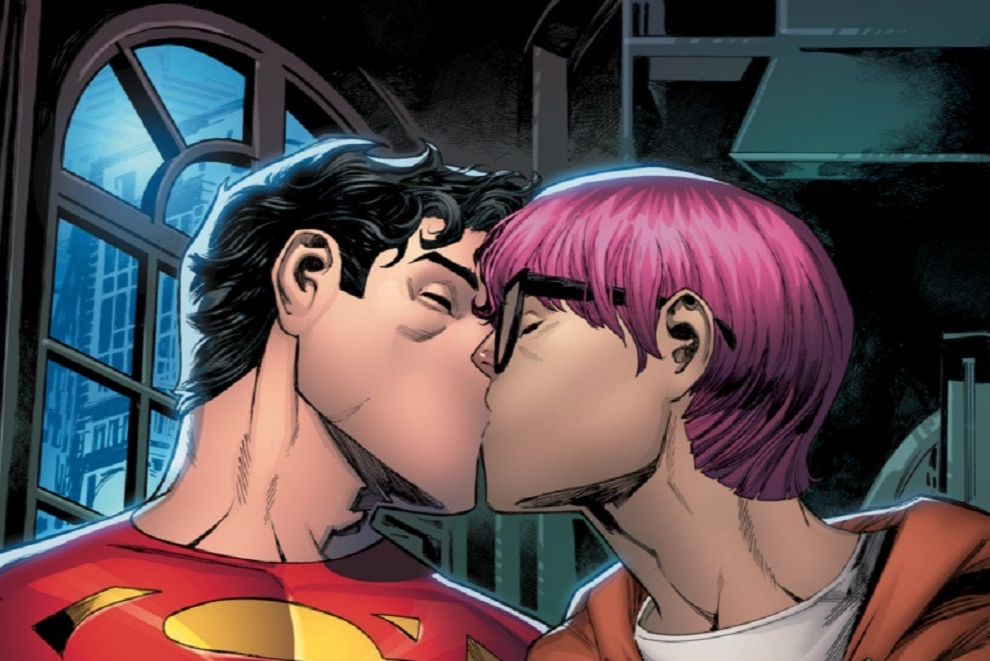 Superman comes out as bisexual in new comic book
