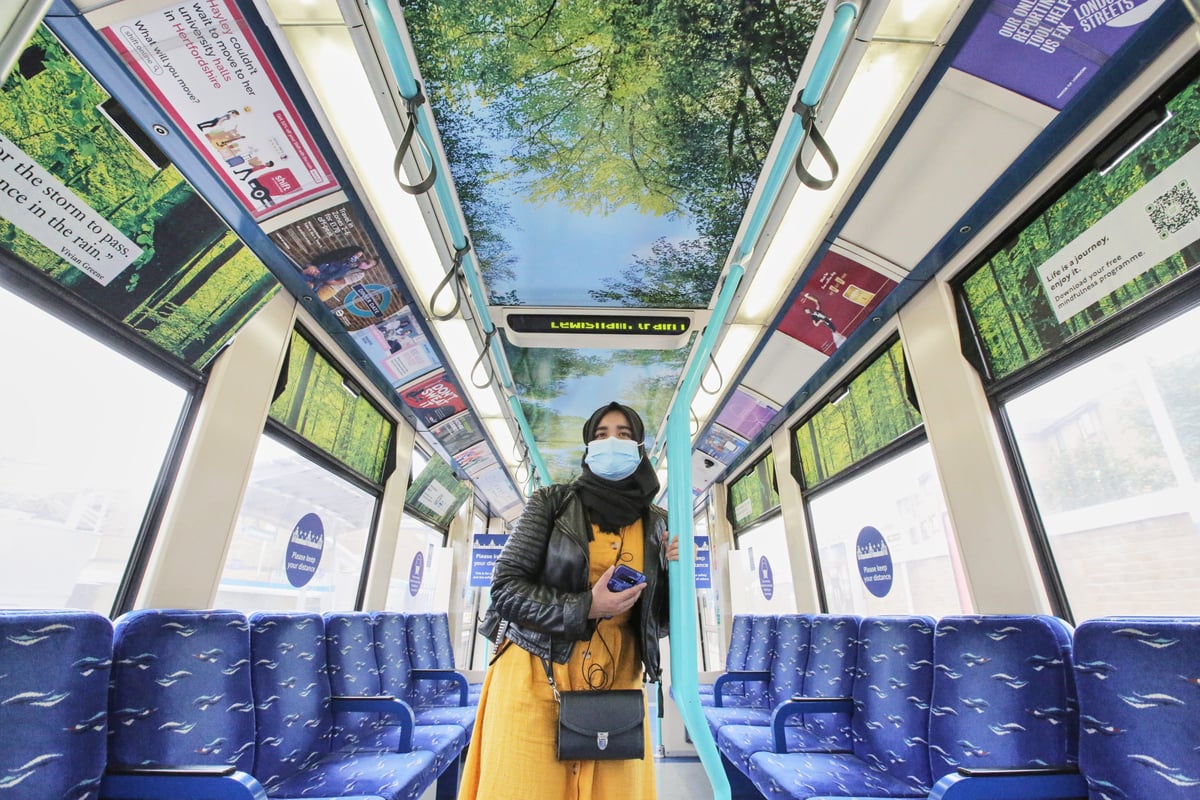 The DLR new ‘meditation corners’ and ‘chill-out’ carriages review