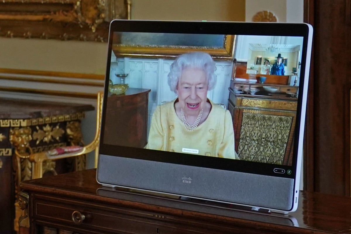 Queen carries out first official engagements since rest orders and hospital stay