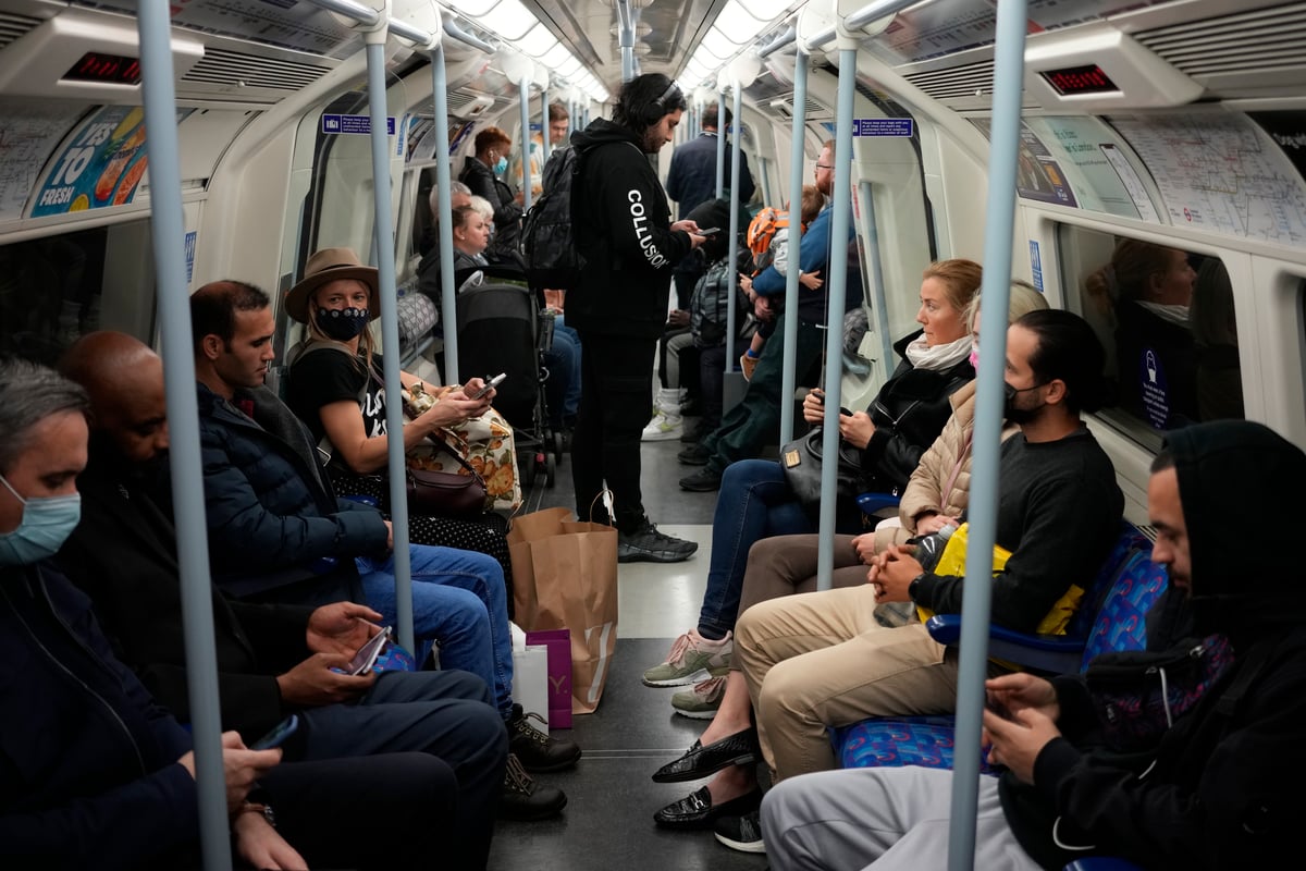 ‘Huge cuts on cards for Tubes, buses and cycle schemes’, Sadiq Khan warns