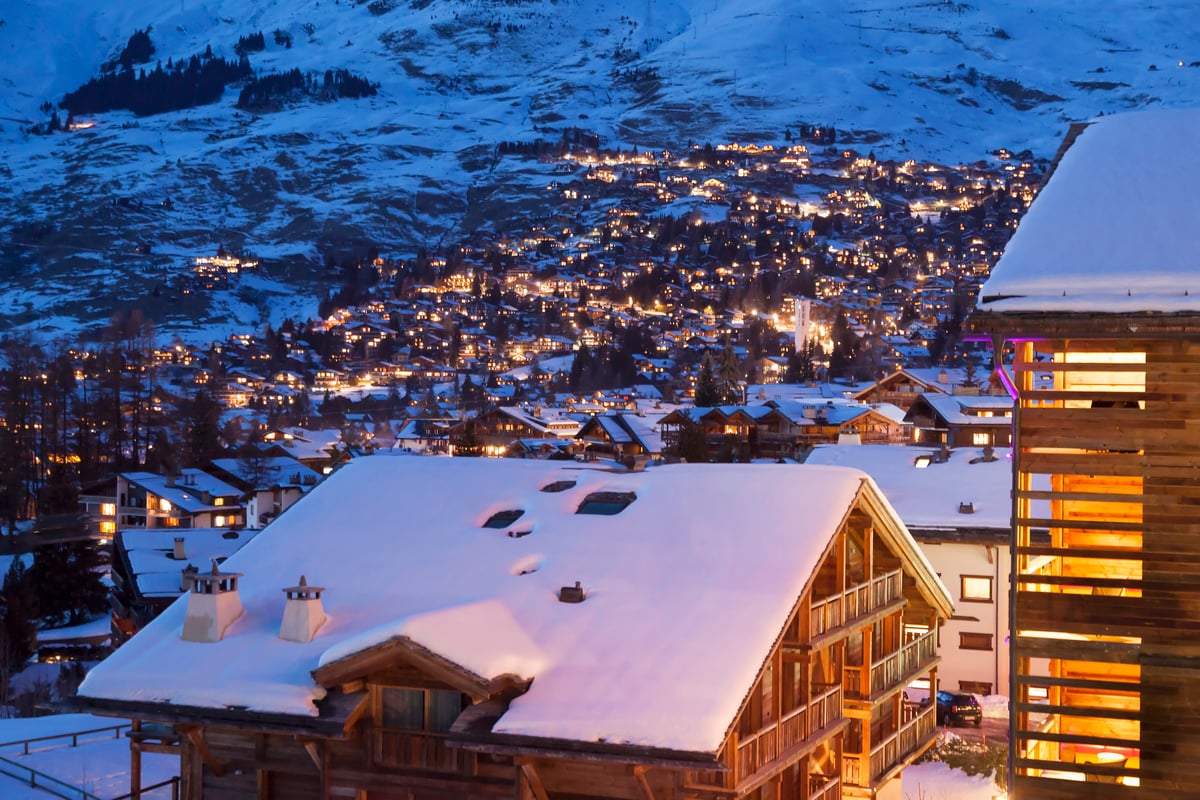 Reprieve for skiers as Switzerland eases restrictions for transit