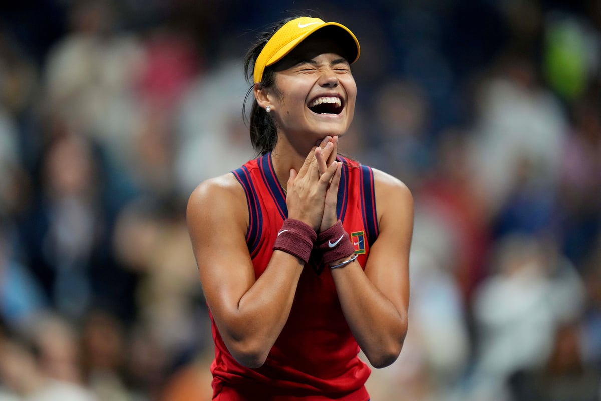 Emma Raducanu shows best of British-Chinese community