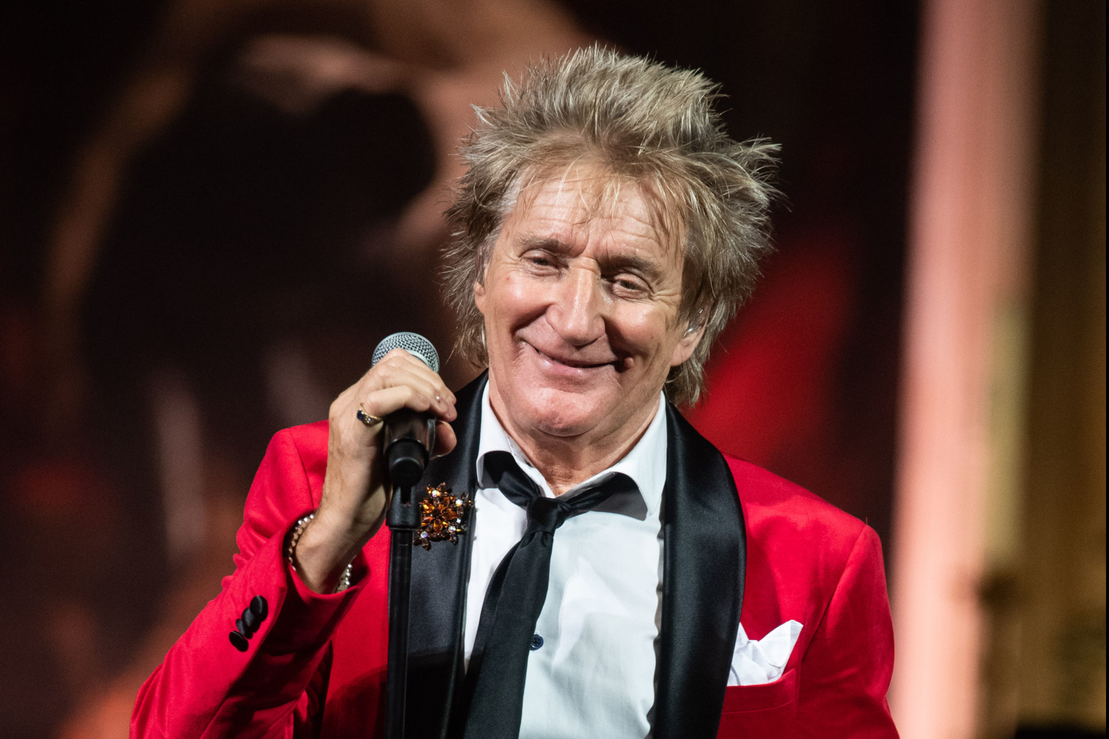 Rod Stewart slammed for ‘worst’ Royal Variety performance by fans