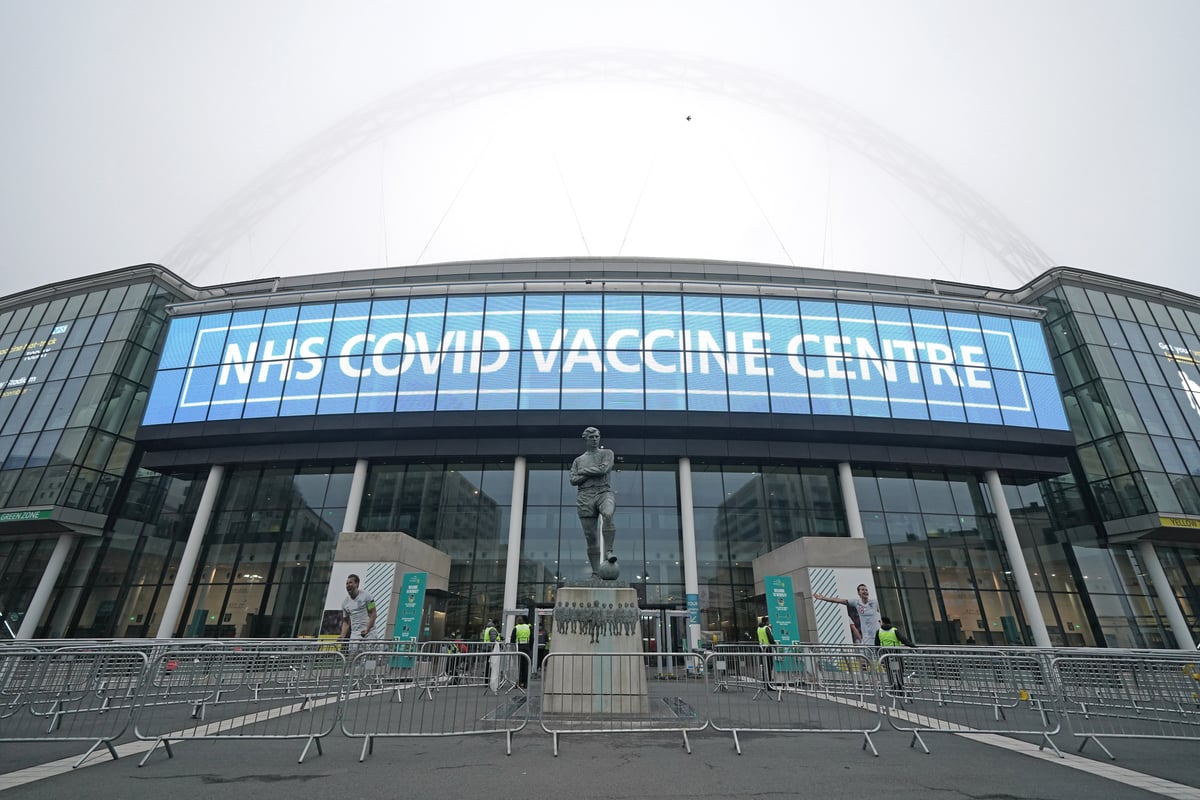 Public call on top footballers to lead the way in getting jabbed