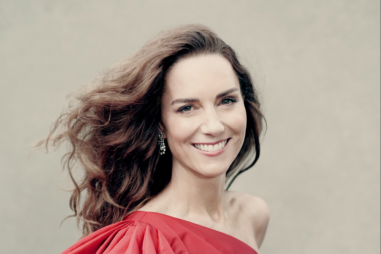 Stunning new pictures of Kate released on her 40th birthday