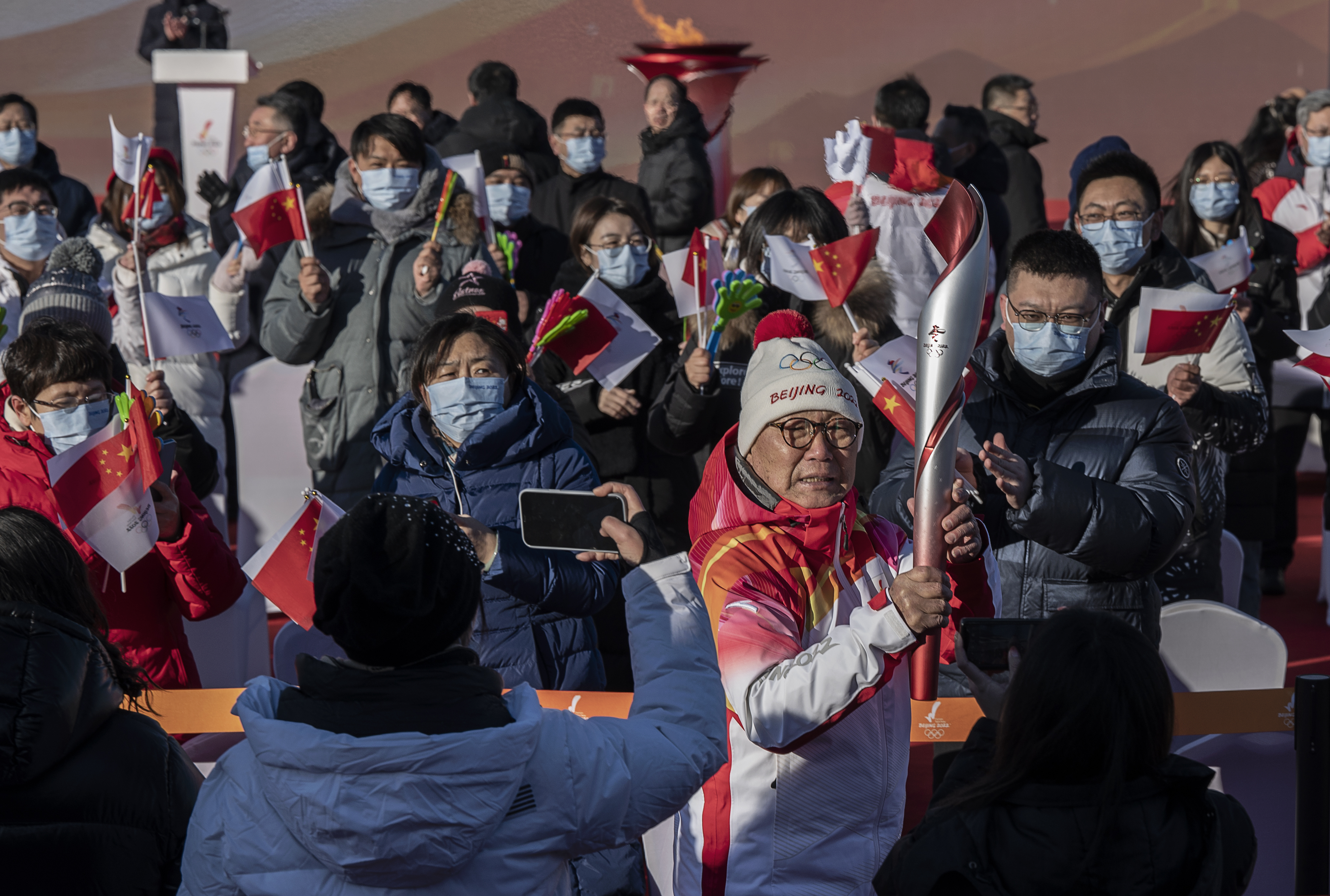 Beijing Winter Olympic torch relay gets under way