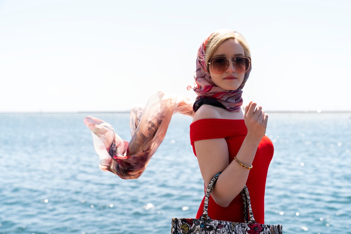 Inventing Anna review: A bit too enamoured by its fake heiress heroine