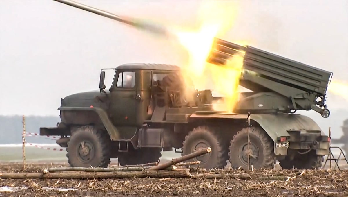 Defence chiefs: Seven invasion routes Russia may use to attack Ukraine