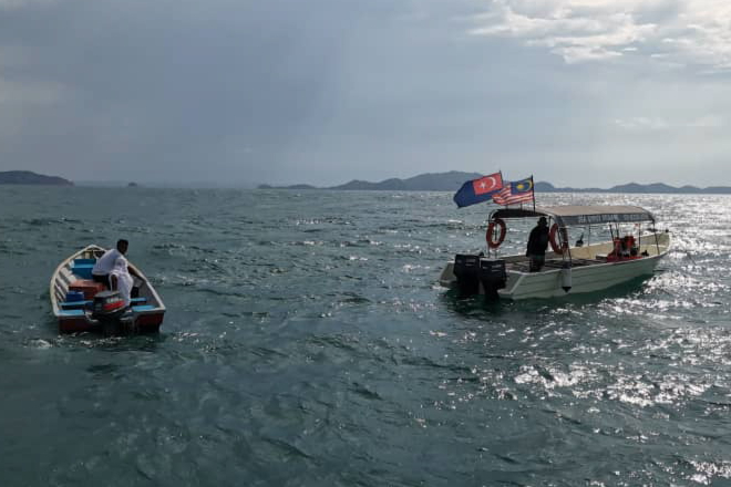 Two British divers missing off Malaysian island