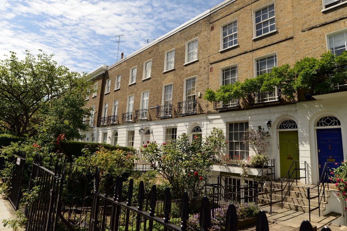 Kensington & Chelsea relaxes solar panels rules for listed homes