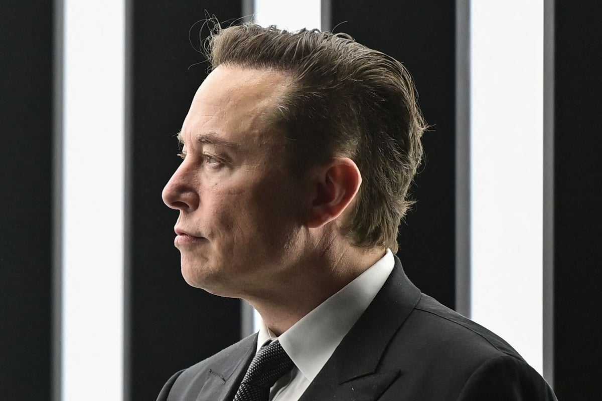 How Elon Musk went from avid Twitter user to owner