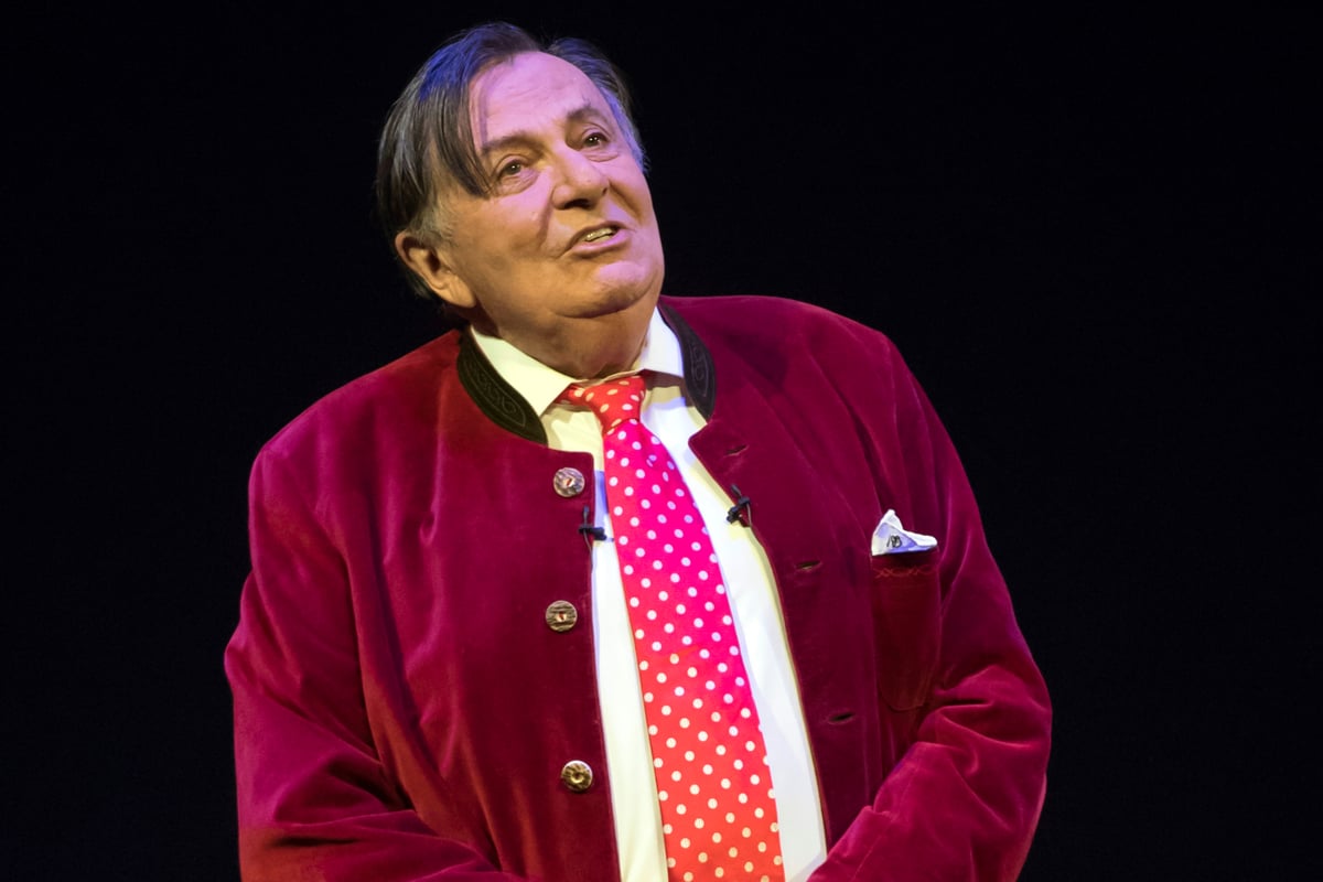 Dame Edna star Barry Humphries in a ‘serious condition’ in hospital after complications from hip surgery