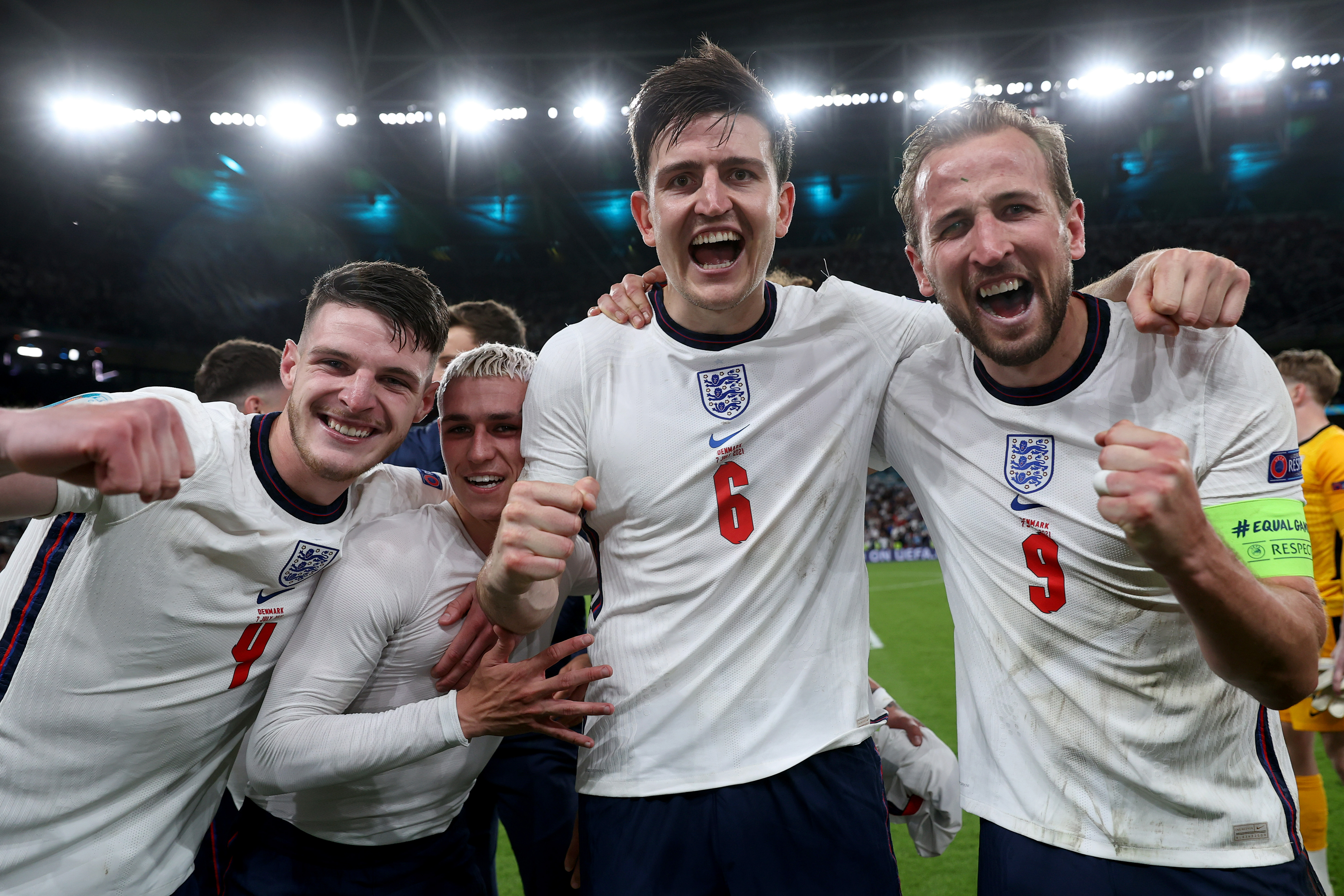 ‘Keep hearing’ - Keys in Chelsea transfer hint; moots Kane & Maguire