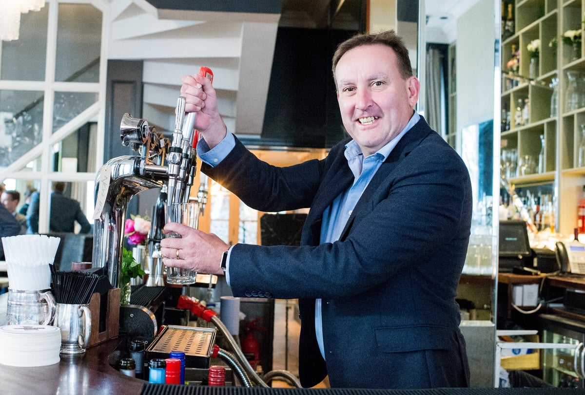 Pubs wary of increasing prices as inflation squeezes profits