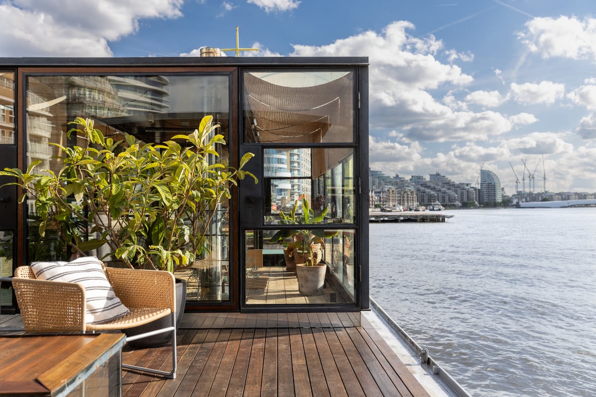 London’s hippest houseboat goes on sale for £1.8 million 