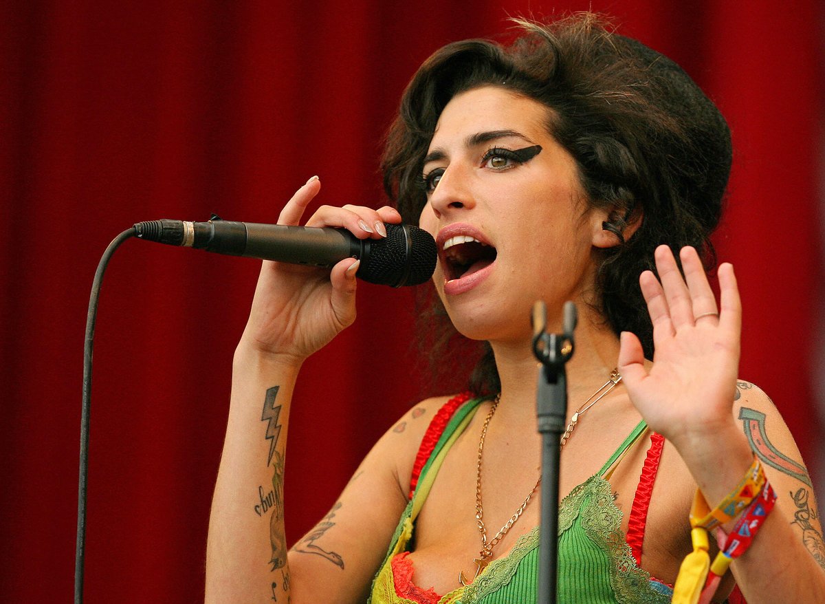 Sam Taylor-Johnson is set to direct major Amy Winehouse biopic