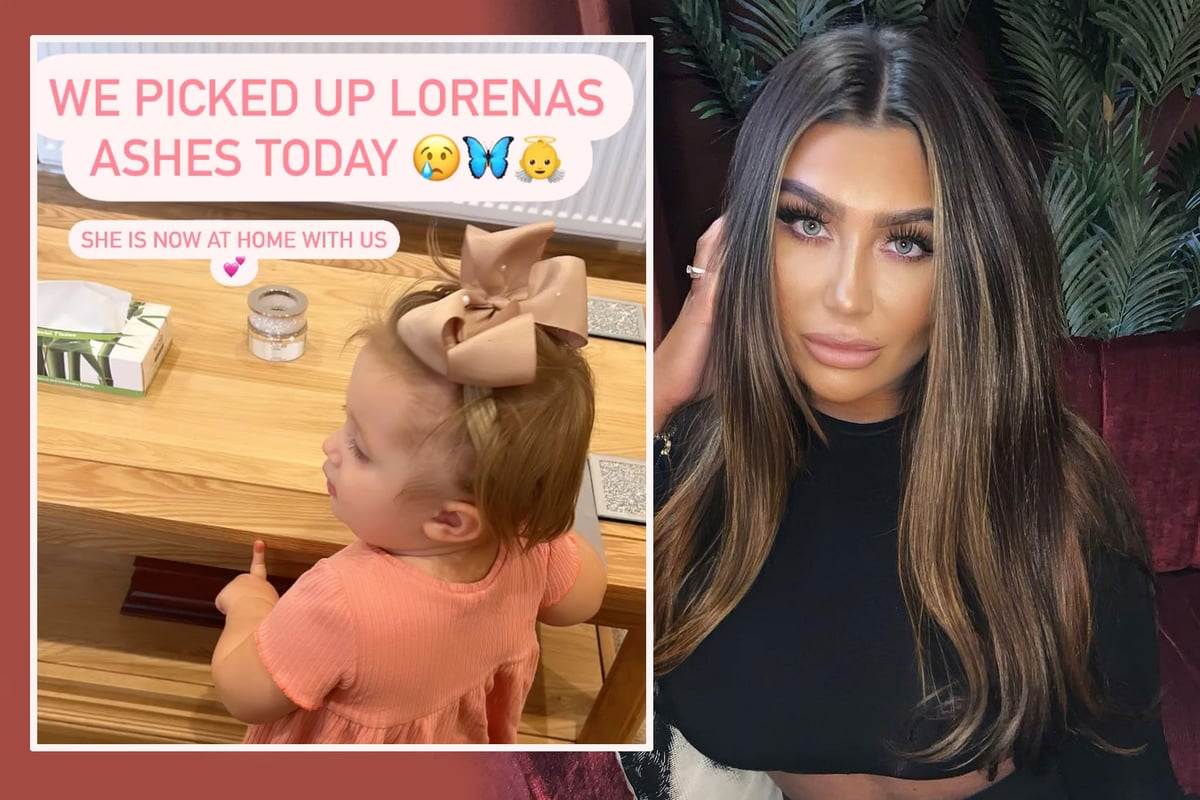 Lauren Goodger brings baby daughter’s ashes home 