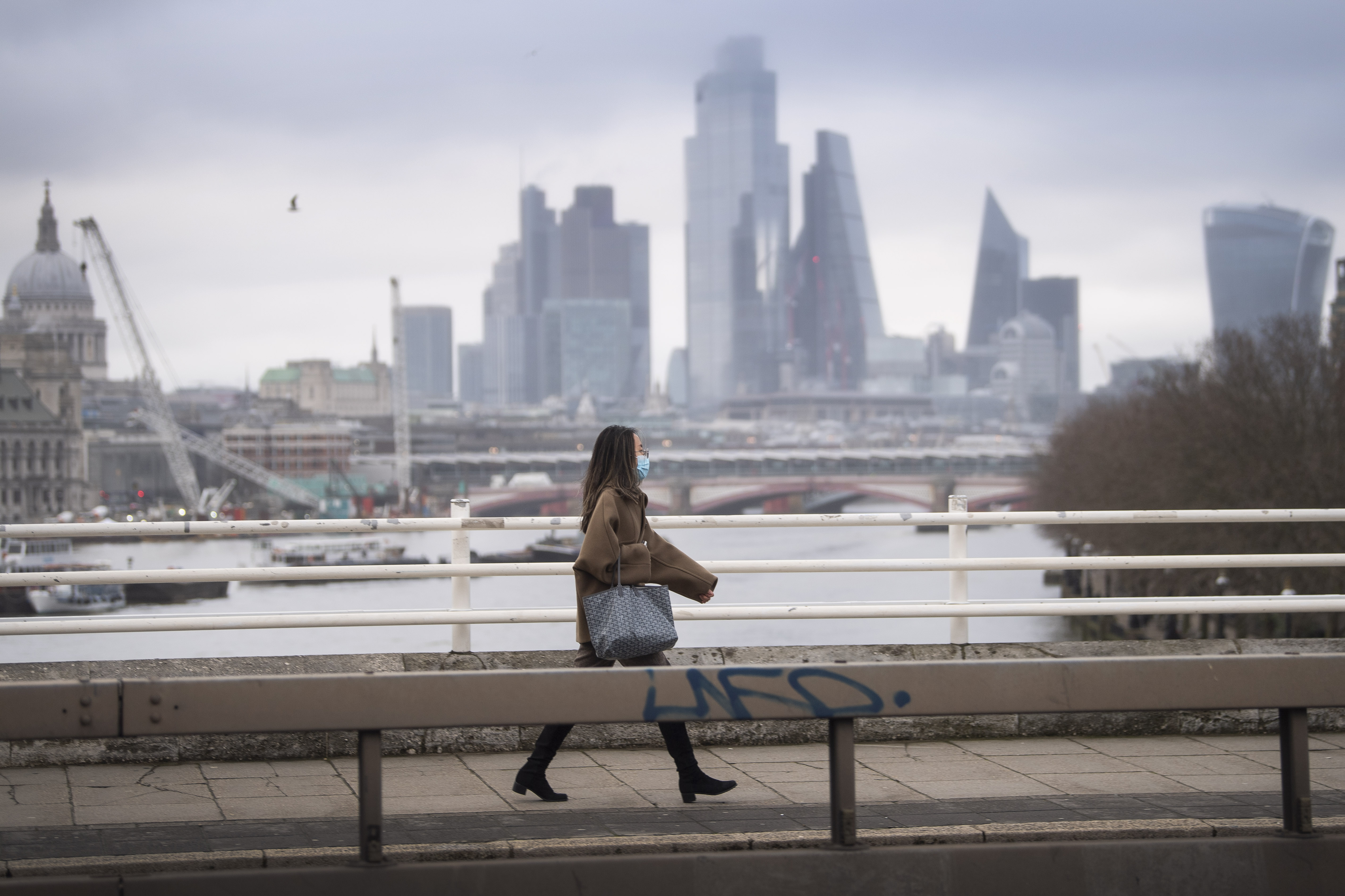 FTSE rises after dust settles on inflation stir