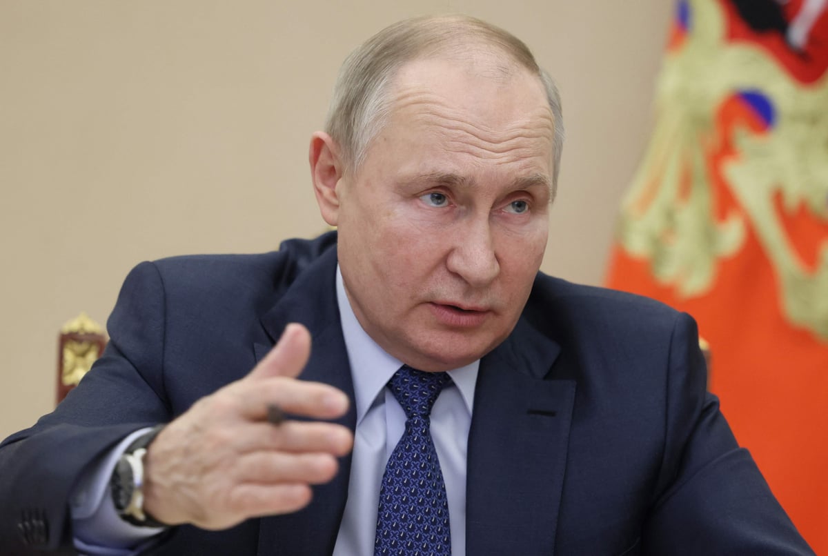 Ukraine’s allies in West exploring how to give it ‘decisive edge’ against Putin’s army, say western officials