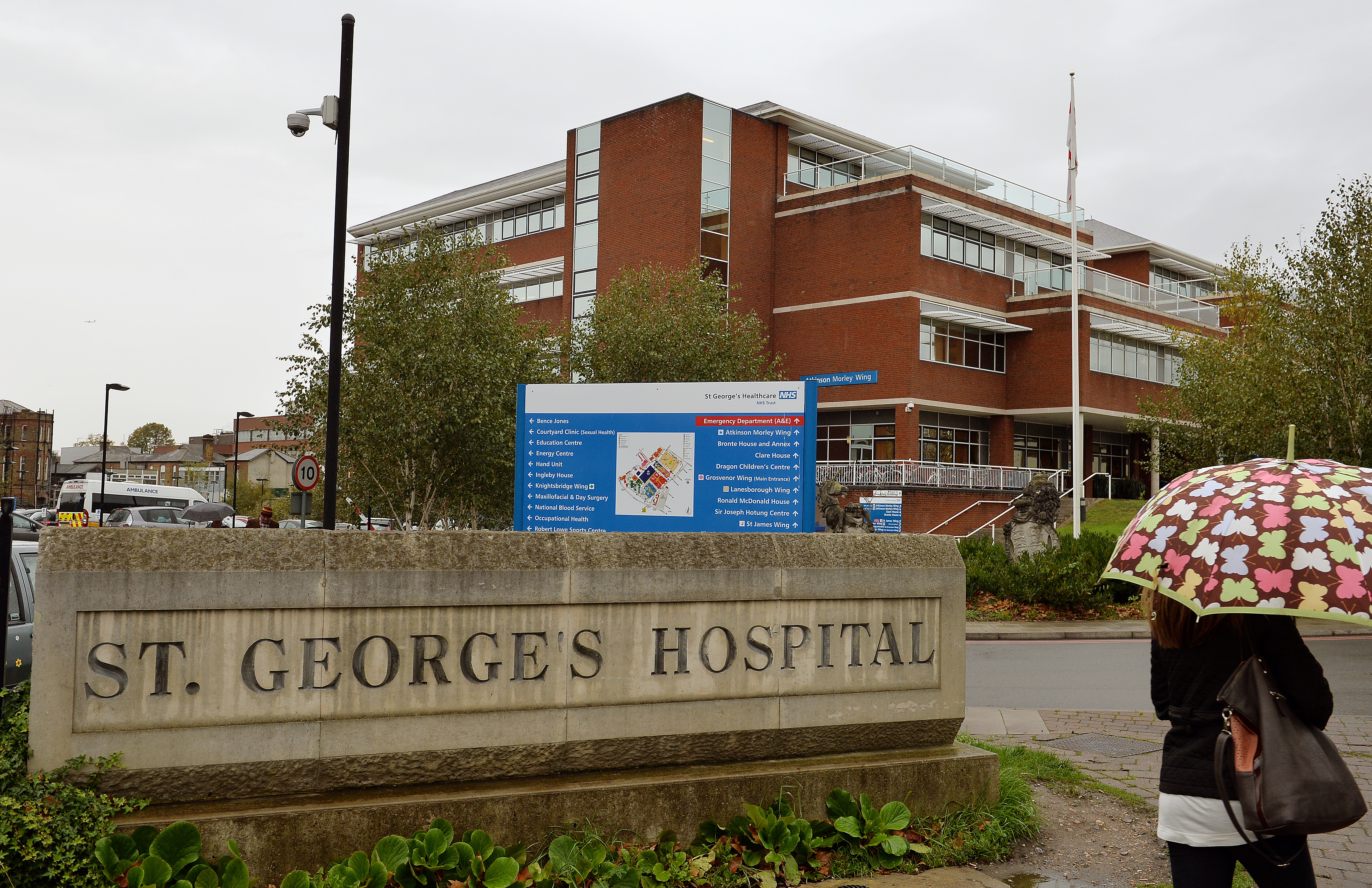 Child cancer unit to move to central London despite local opposition