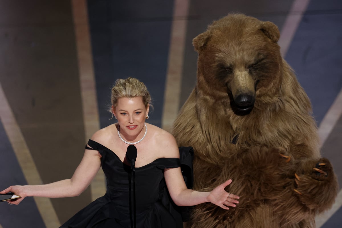 Oscars 2023: Elizabeth Banks blames Cocaine Bear as she trips up on stage