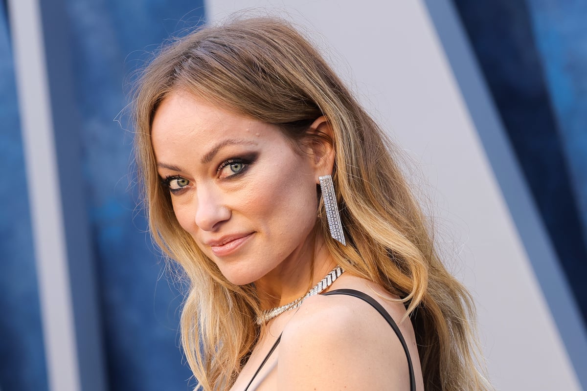 Olivia Wilde feels ‘betrayed by friend Emily Ratajkowski’ after being seen kissing Harry Styles