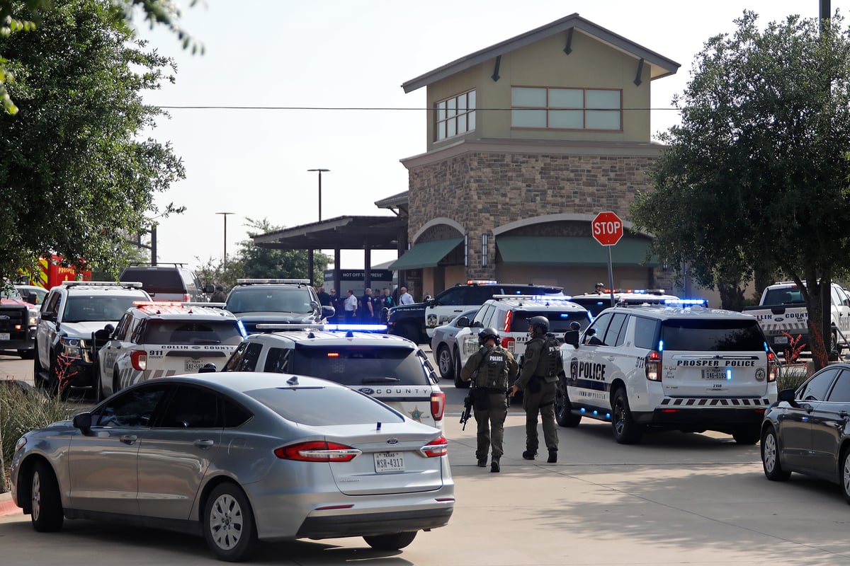 Texas shooting: At least 8 killed by gunman at shopping mall in Allen