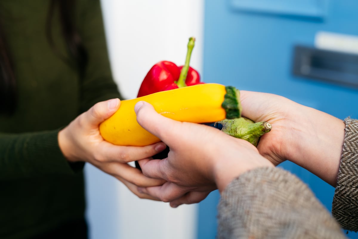 Woman behind food sharing app wins entrepreneurial award