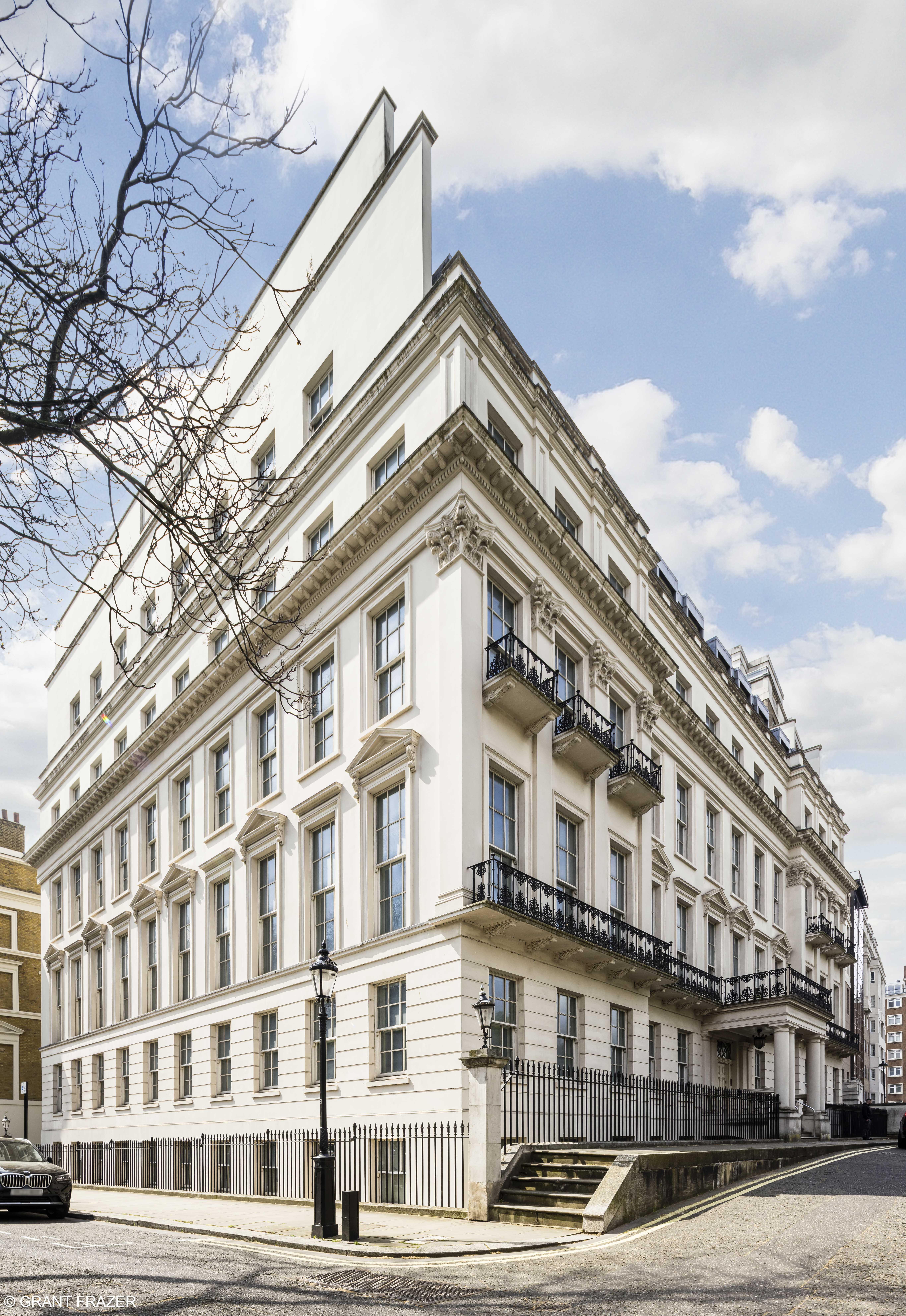 Billionaires demand more space at the top of London’s property market