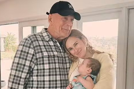 Rumer Willis pays tribute to dad Bruce as he poses with her daughter